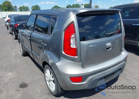 2013 Kia Soul z USA, uszkodzony, nr VIN KNDJT2A54D7595935